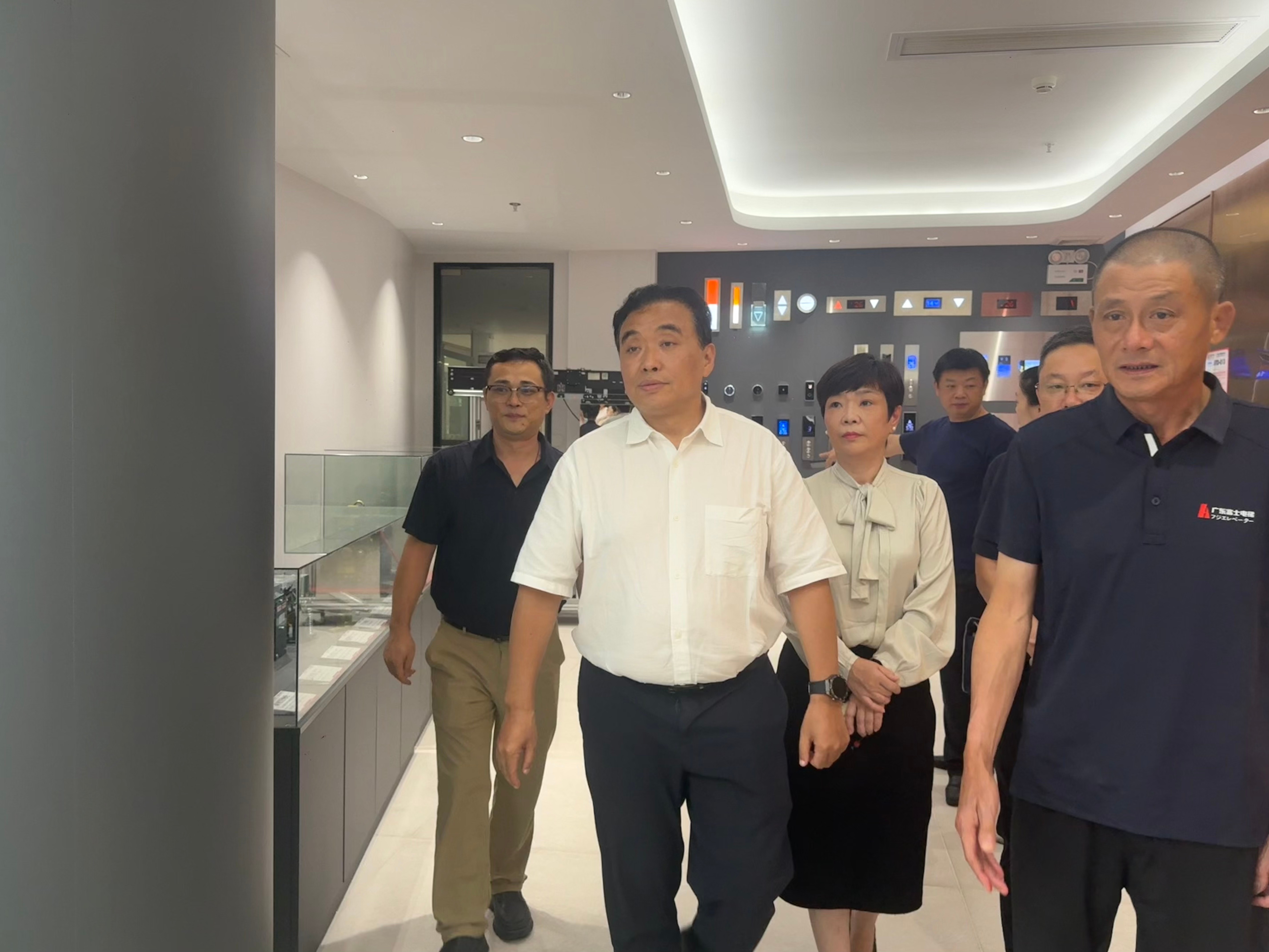 湘粤相依 侨联赋能｜湖南省、市侨联领导莅临开元网页版登入界面_开元（中国）
视察指导！